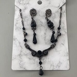Elegant Black Jewelry Set